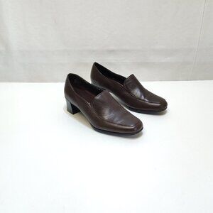 Air Supply Plus Dress Leather Shoes Brown Slip-On Comfort Heel Womens Size 6M